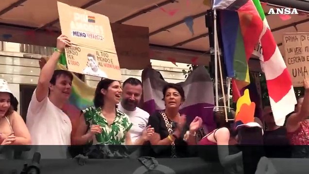Milano Pride, Schlein: Con Meloni, Italia peggiorata nei diritti Lgbtqia+