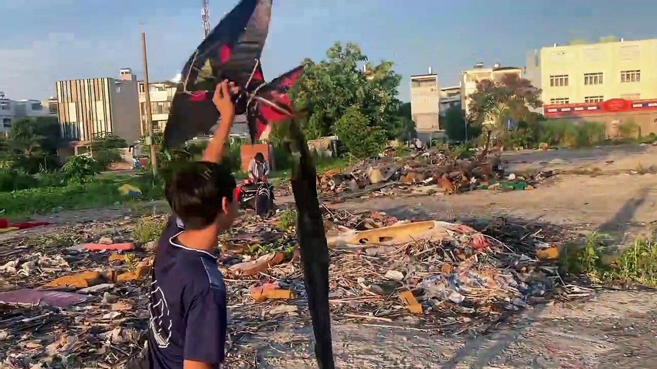 Hướng dẫn Học sinh thả diều sáo tự chế và cái kết ntn