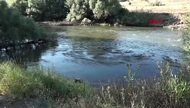 Kayıp profesörün cesedi, ellerinden iple bağlanmış halde bulundu
