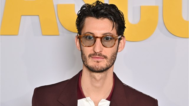 GALA VIDEO - Pierre Niney “meilleur acteur du cinéma français” ? Ces grands noms qui ne jurent que par lui (1)