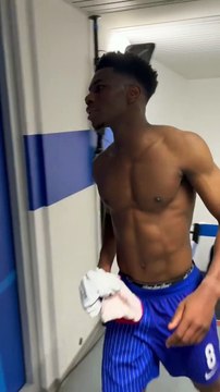 Le retour des Bleus au vestiaire après leur victoire face à la Belgique