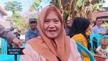 Lansia Penyandang Disabilitas Digendong ke lokasi pembagian bantuan