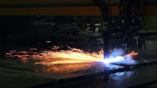 PROJECT OVERHEAD CRANE DOUBLE GIRDER BOX KAPASITAS 5 TON HOIST LGM - PT. LATINUSA