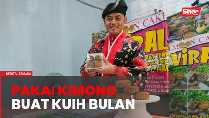 Pakai kimono buat kuih bulan, tambat hati pelanggan