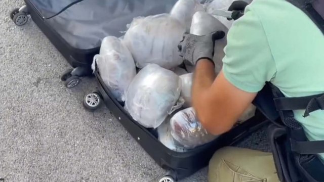 Zehir tacirlerine 45 ilde operasyon