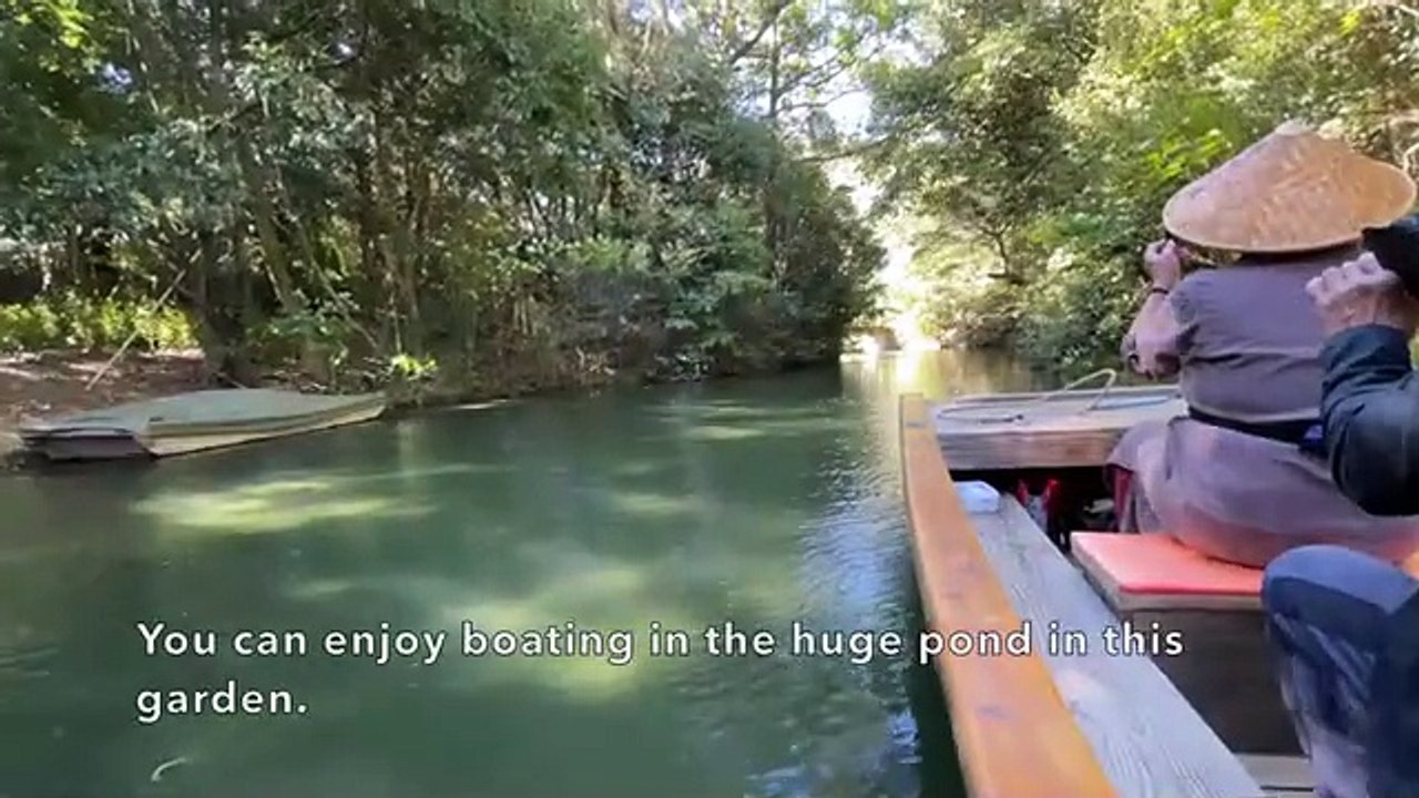 Japan | Enjoying boating at the koi pond || Ritsurin park | Takamatsu | Kagawa