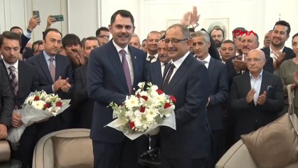 Çevre, Şehircilik ve İklim Değişikliği Bakanı olan Murat Kurum, Mehmet Özhaseki'den görevi devraldı