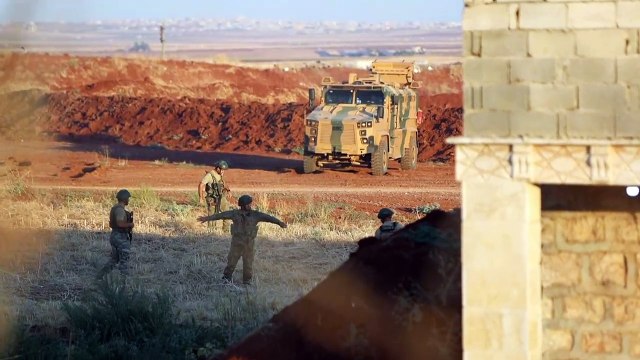 احتجاجات أمام قواعد عسكرية تركية في شمال سوريا