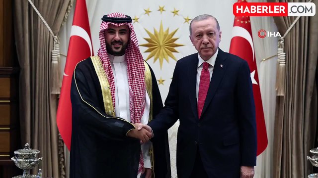 Cumhurbaşkanı Erdoğan, Suudi Arabistan Savunma Bakanı Halid bin Selman Al-Suud'u kabul etti