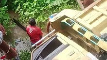 truk jatoh ke jurang