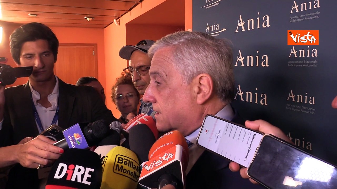Tajani: "Le elezioni in Francia? Rispettiamo il...