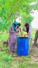 Dushman mery pichay hai