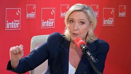 Download Video: Marine Le Pen soupçonne Emmanuel Macron de préparer 