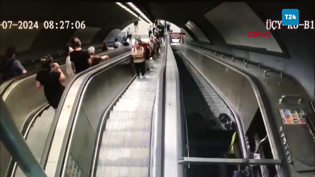 İzmir Metro'sunda 11 kişinin yaralandığı yürüyen merdiven kazası kamerada