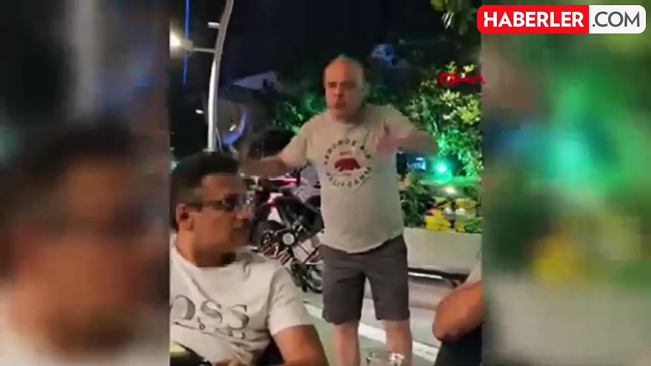 İstanbul'da Arap turistleri tehdit edip bıçak sallayan şahıs tutuklandı