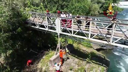 Operaio caduto nell'Adda, diminuita la portata del fiume per le ricerche