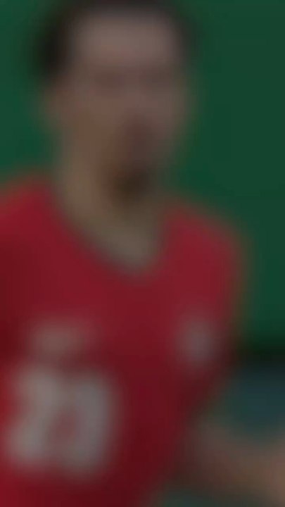 Il est passé d’un joueur très CRITIQUÉ a un des meilleurs joueurs du monde a son poste et adoré par tout les fans de foot ❤️ Aujourd’hui on parle de notre crack portugais : Vitinha 