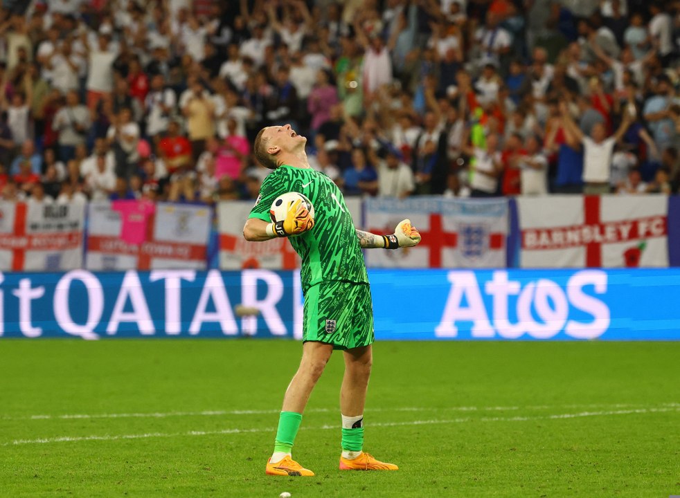 01 PICKFORD