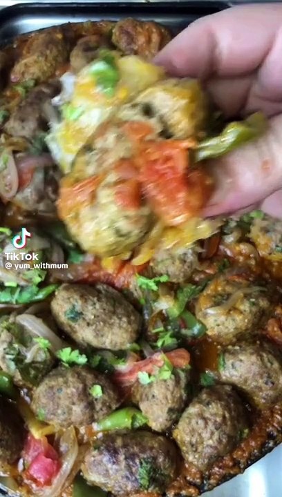 Juicey gola kabab withgrilled onion and tomato 