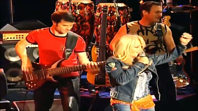 BONNIE TYLER — Louise | BONNIE TYLER — LIVE DVD – BONNIE ON TOUR – 2006 // LA CIGALE – PARIS – FRANCE – 2006