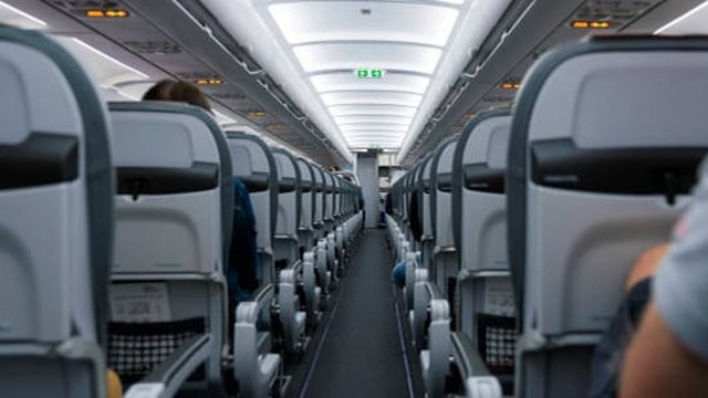 Aterrizaje De Emergencia: 36 Pasajeros Heridos Por Turbulencias