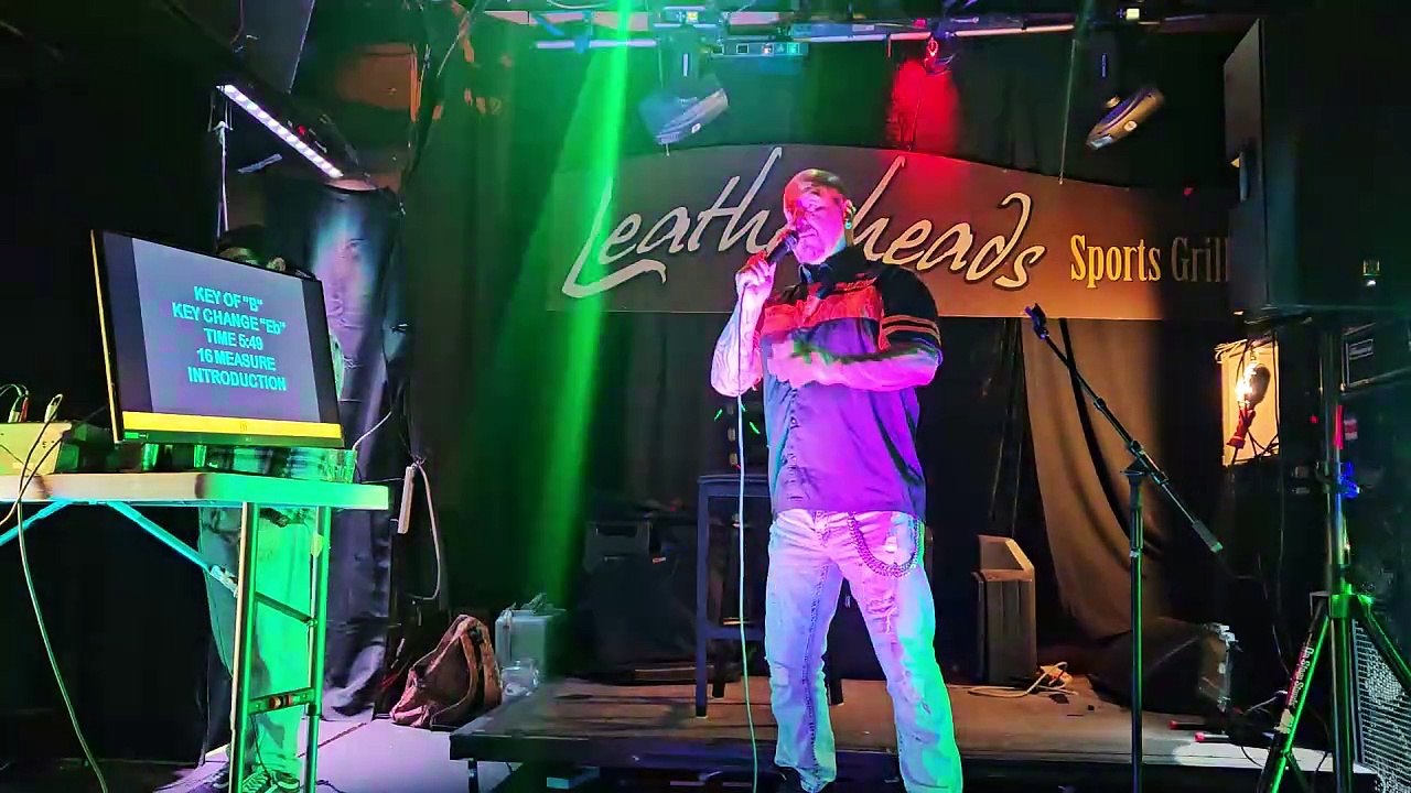 KISS - GOD GAVE ROCK & ROLL YOU II (PERFORMED BY BABY JESUS AND JEFF LUPUS)