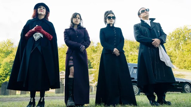 Tim Burton's 'Beetlejuice Beetlejuice' to Open the 2024 Venice Film Festival | THR News Video