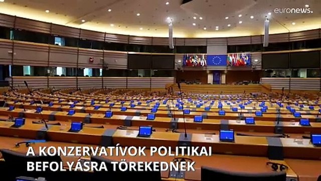 Az Orbán-féle Patrióták átrendezheti az EP-t, és kicsinálhat egy radikális jobbos frakciót