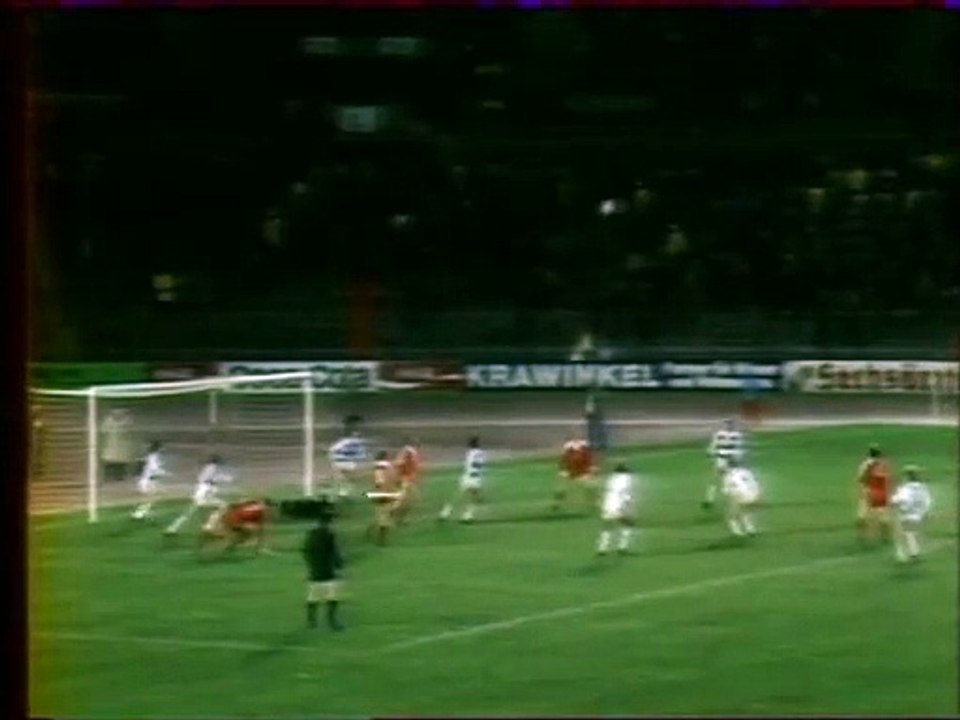 DUSSELDORF -  DUISBOURG - 1979 - SAISON  1979/1980 -