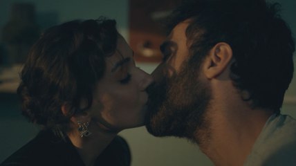 جميع الحلقات من الماضي العزيز الموسم 20 (Arabic Dubbed)