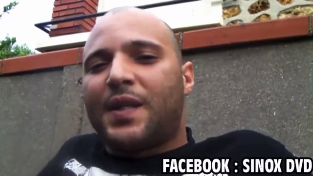 Quand un des rappeurs du clip anti-RN décrivait en 2014, le monde, l'Europe, la musique et la télé contrôlés par les homosexuels et les juifs : Ils sont partout, donc tu as pas le droit de les insulter - Regardez