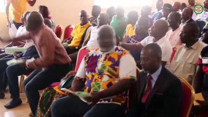 Région-Divo / Des jeunes militants du RHDP empêchent la tenue d’une réunion du conseil municipal de Hiré et réclament la démission du maire