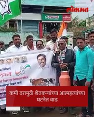 दूध दरवाढीसाठी शेतकऱ्यांनी महामार्ग रोखला