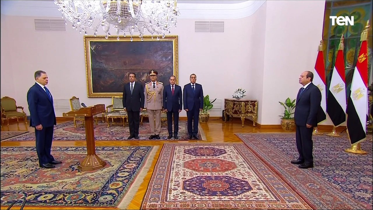 الرئيس #السيسي يشهد أداء اليمين الدستورية لنواب المحافظين