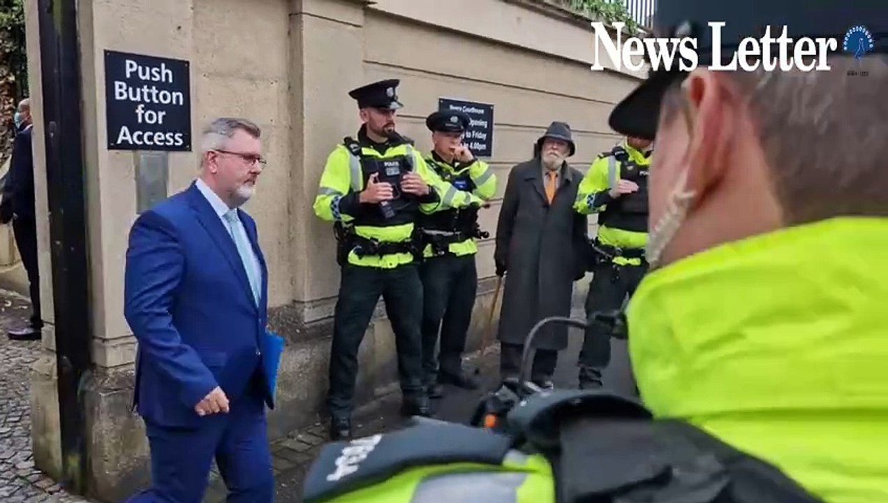 Sir Jeffrey and Lady Eleanor Donaldson leave Newry Court 03-07-24