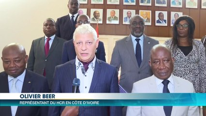 Olivier Guillaume Beer nouveau représentant du HCR en Côte d'Ivoire présente ses lettres de créance Léon Kacou Houaja