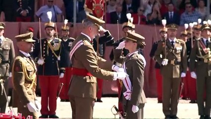 La princesa Leonor acaba su formación militar en Zaragoza con su despacho de alférez