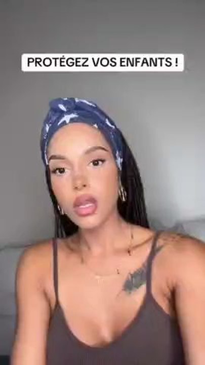  DOSSIER SENSIBLE : CRI D'UNE MÈRE, "PROTÉGEZ VOS ENFANTS !"Bravo !  Si les pères ne bougent pas, des mères bougeront !L'État va trop loin, ça se réveille et là ça va être plus compliqué pour l'oligarque, et l'OMS, de toucher aux enfants !