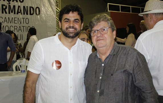 Prefeito de São Bento garante ter o apoio do governador e provoca Márcio Roberto: “Caroneiros”