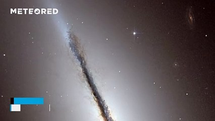 Impressive view of the NGC 5866 galaxy captured by the Hubble Space Telescope