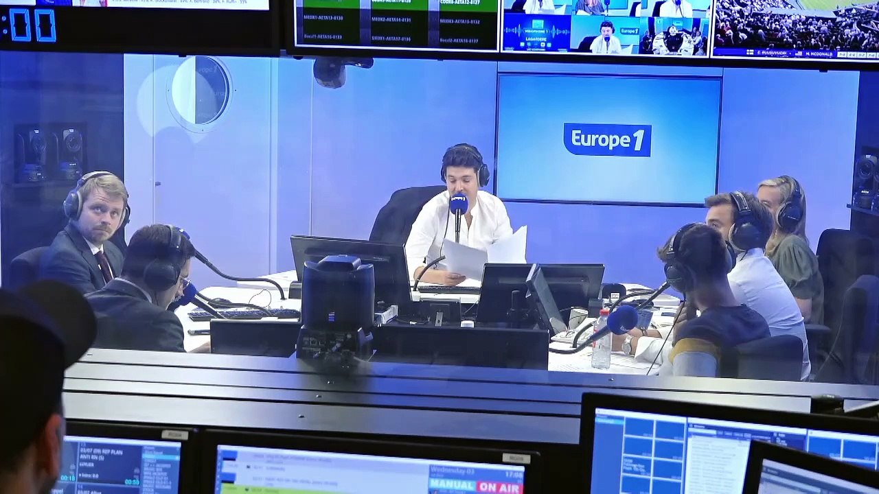 Agression antisémite dans le métro parisien par des membres du groupuscule d'ultra-gauche "La Jeune Garde", fondée par le candidat LFI Raphaël Arnault