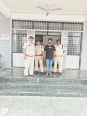 कोतवाली पुलिस ने किया फरार आरोपी को गिरफ्तार