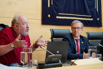 Bronca al inicio de la comisión de Industria en las Cortes de Castilla y León