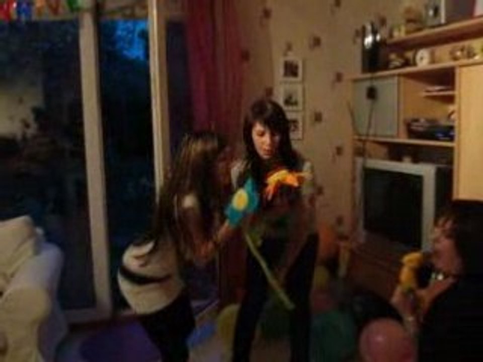 MOV00444