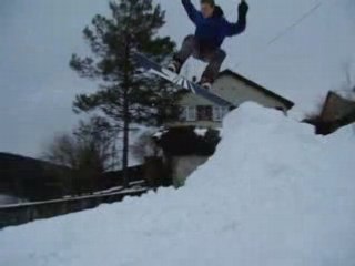 Snow dans un champs avec raphael et xavier