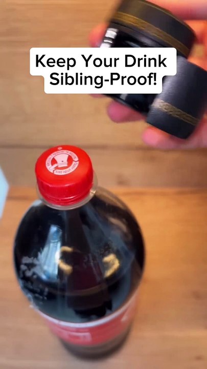 Keep your drinks safe and secure with our innovative bottle lock! Perfect for your favorite soda, wine or any bottled beverage. Simply set your unique code and twist to unlock #inovation #wine #soda #cola #siblings