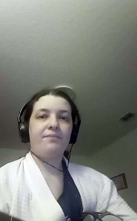 Me playing banjo 2