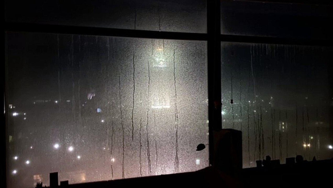 Rain sound with Thunders for sleep or deep focus