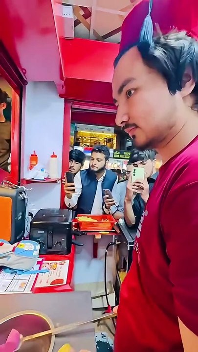 Puri tayari Karke aaya tha #funny #video #trending #viral #funnyvideo #trendingvideo #viralvideo #comedy #comedyvideo #entertainment #entertainmentvideo