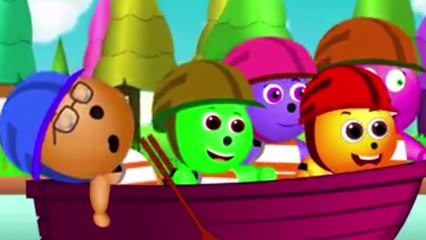 Gummy Bear Plays swims naughty